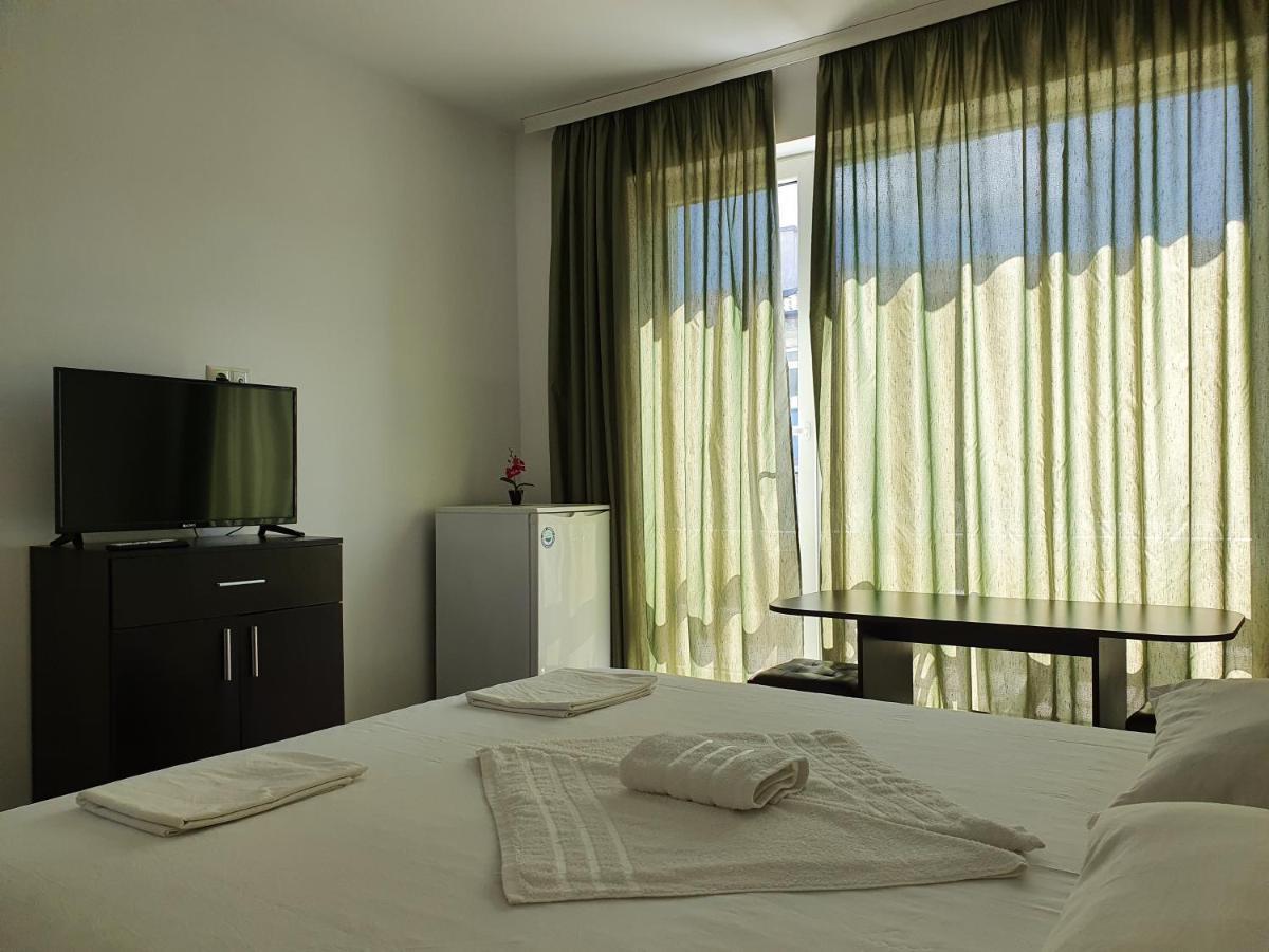 Hotel Family House Manolov Obsor Exterior foto