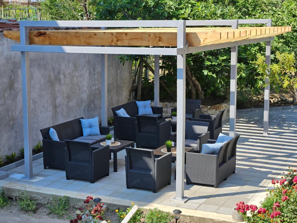 Hotel Family House Manolov Obsor Exterior foto